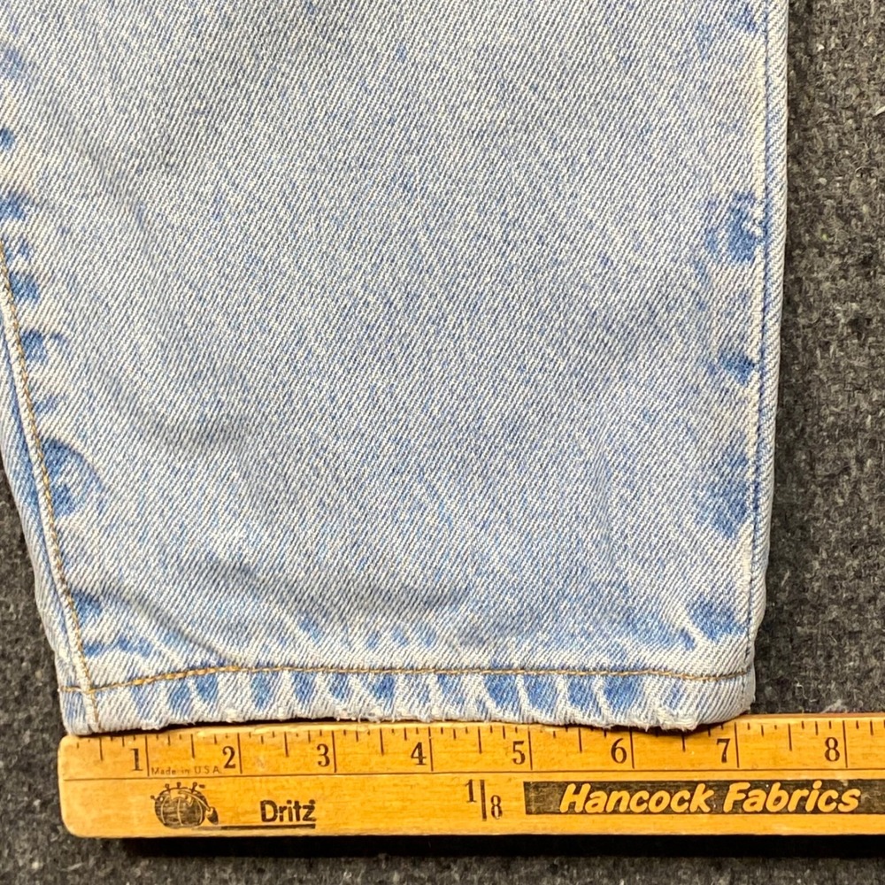Levi 550 Jeans 16 Womens Light Blue Skater Classic Relaxed Tapered Leg TShirt - Picture 12 of 13